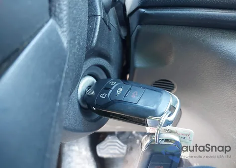 2020 Ford Transit-250 z USA, uszkodzony, nr VIN 1FTBR1Y82LKB16033